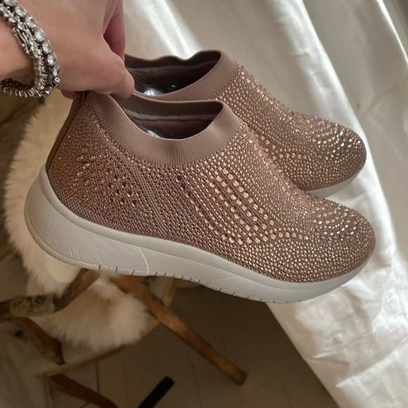 Lauren Lorraine Women's Pink/rose gold/ nude Slip-On sparkle Sneakers - Picture 5 of 10